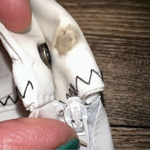 Antigua White Blue Stitching Desert Dry Xtra-Lite Athletic Skort Size 10 - Picture 3 of 6